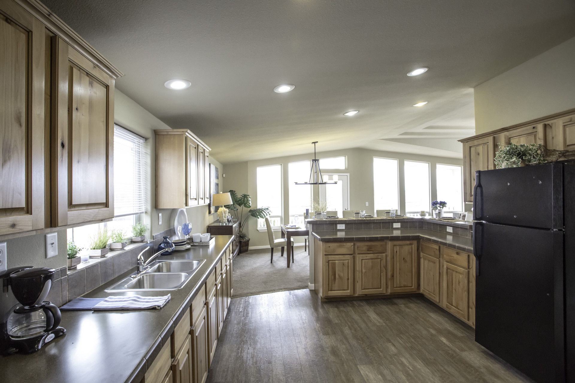 Palm Harbor Modular Homes >> Metolius Cabin 2 bed / 2 bath / 1498 sqft affordable home for $76900 | Model N4P256K2 from Homes ... Palm Harbor Modular Homes >> Metolius Cabin 2 bed / 2 bath / 1498 sqft affordable home for $76900 | Model N4P256K2 from Homes ...